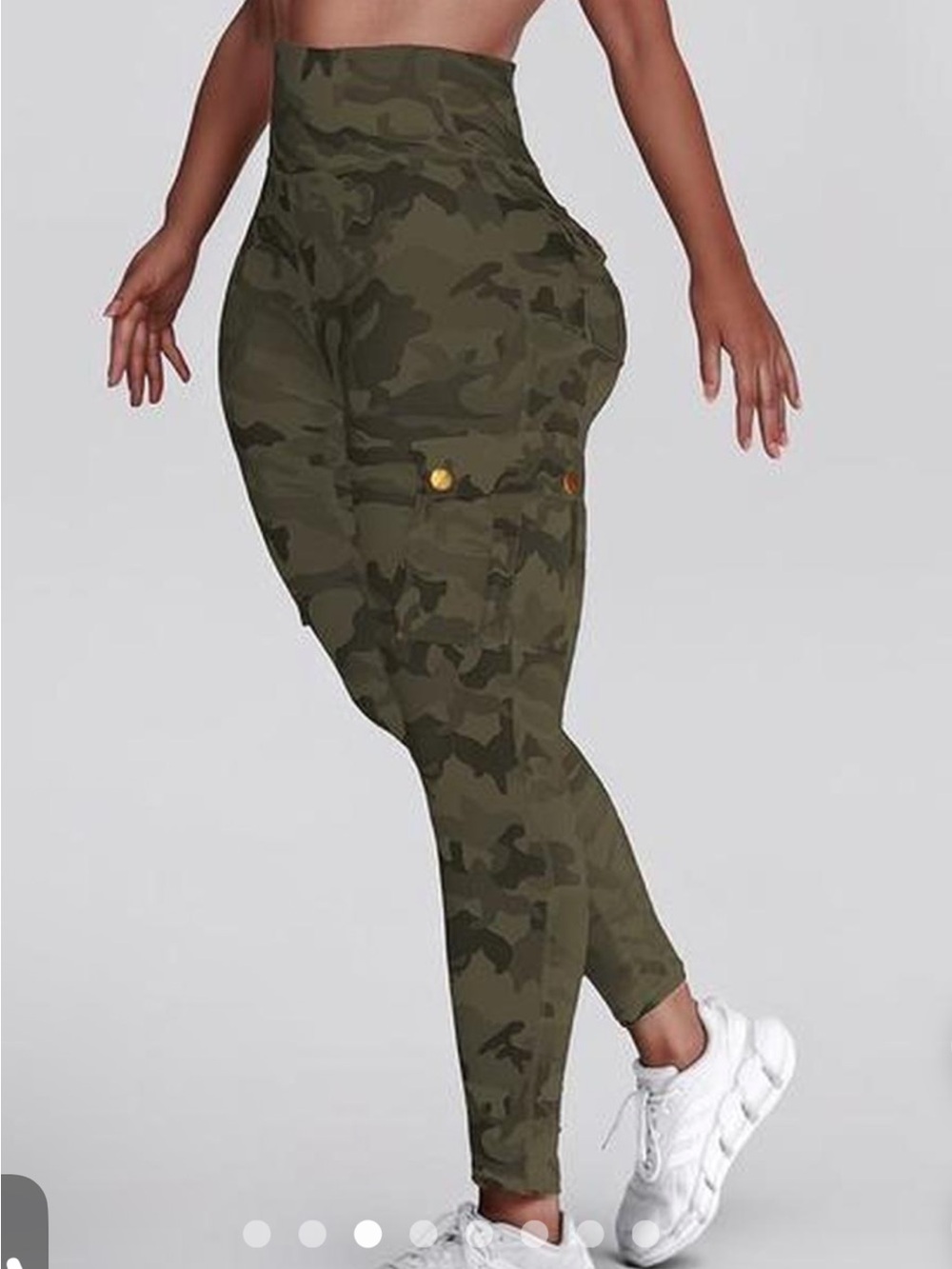 Chicme NWOT S High-Waist Camo Cargo Leggings - Olive Green